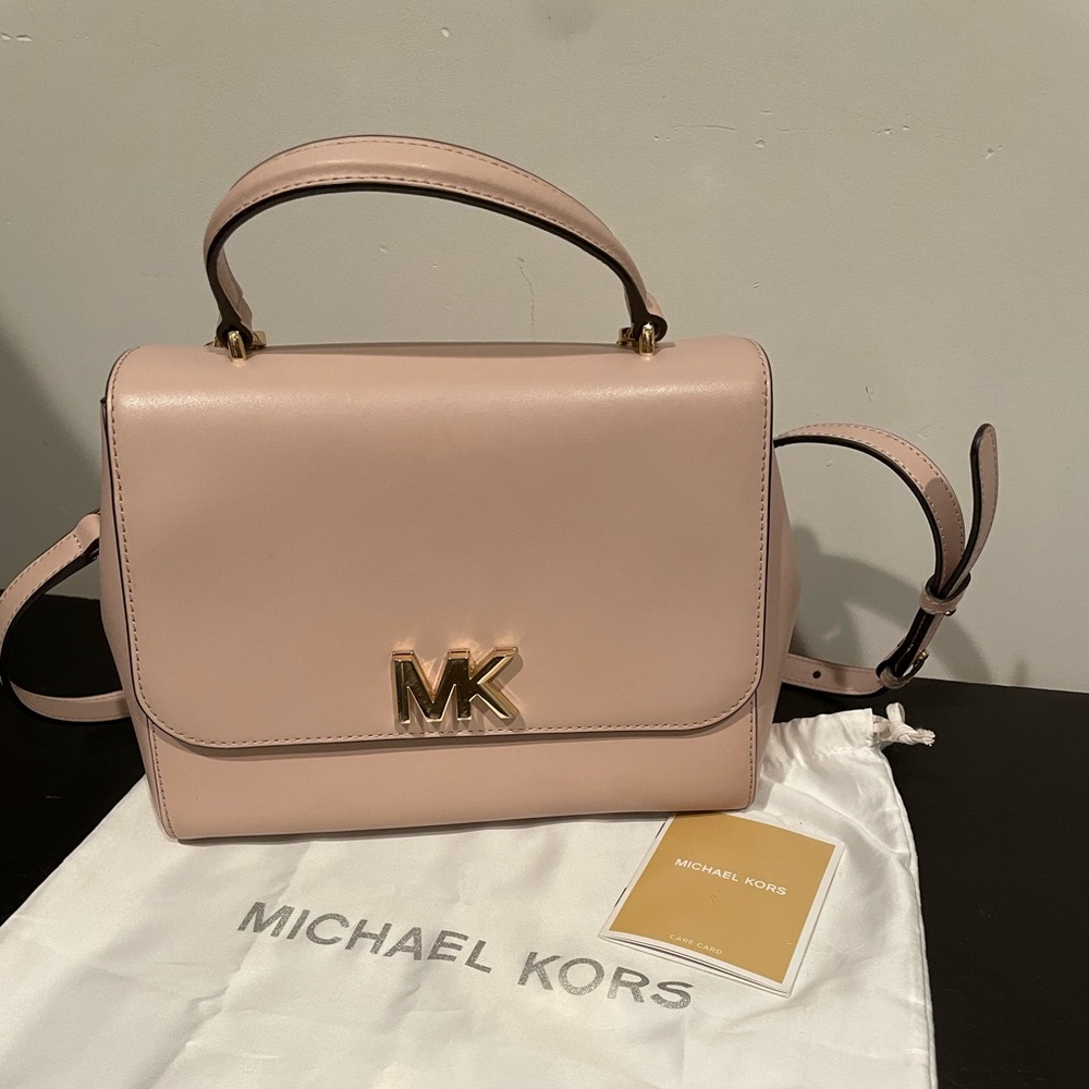 Michael Khors Pink Crossbody Purse